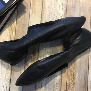 LAST CHANCE!  Make me an offer!!    Black leather dance shoes, sz 9L